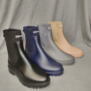 Челси антидождь